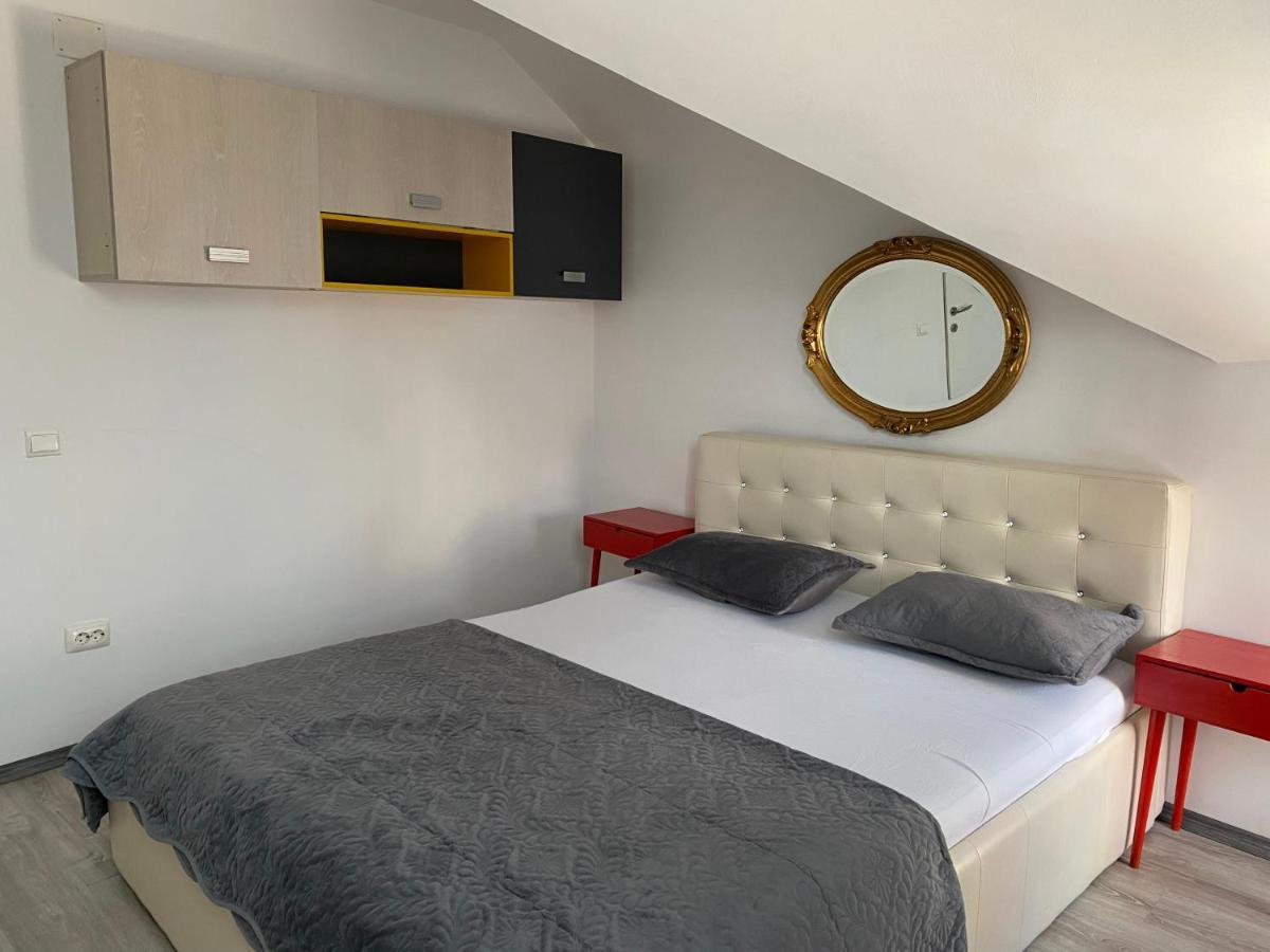 The Vintage - Wonderful Apartment In Best Location Craiova Luaran gambar