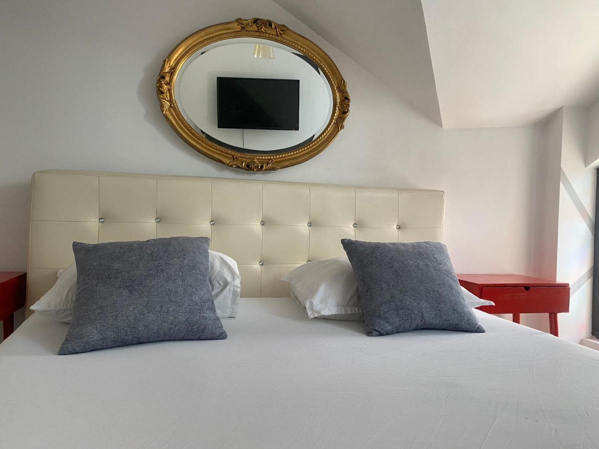 The Vintage - Wonderful Apartment In Best Location Craiova Luaran gambar